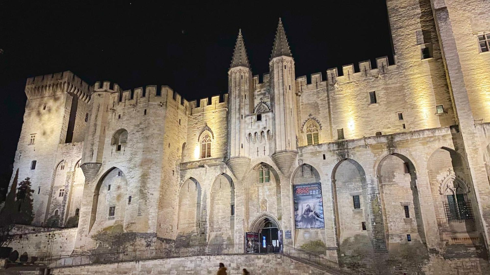 Loca-Moulins Villa Saze  Buitenkant foto